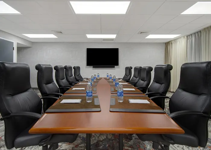 Crowne Plaza Auburn Hills By Ihg